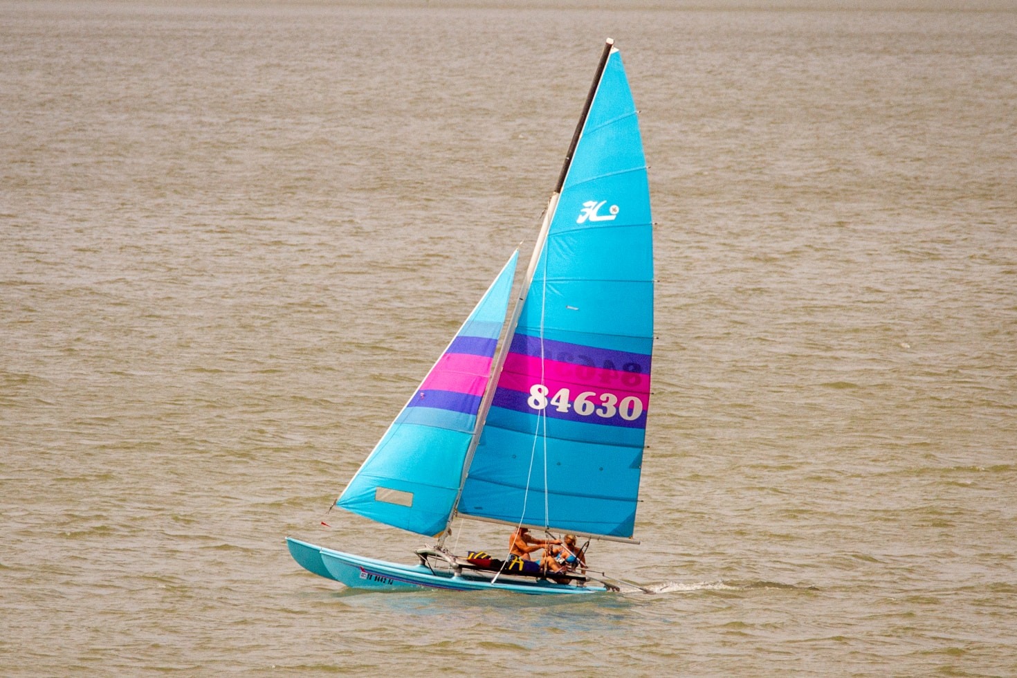 Impulsa tu negocio náutico con un buen nombre